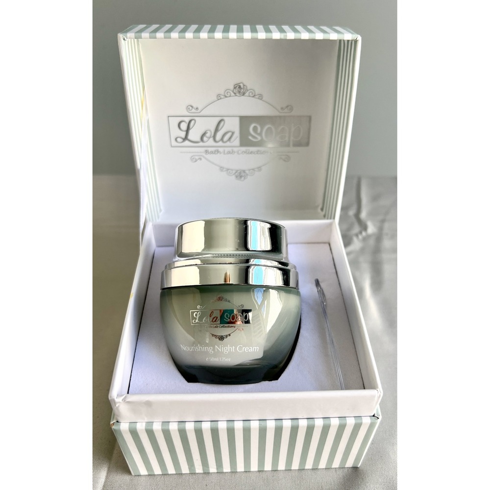 Lola Soap Bath Lab Collections Nourishing Night Cream 50ml 1.75oz Unused in Box